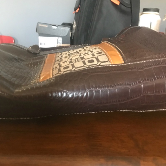 Purse - Picture 4 of 4